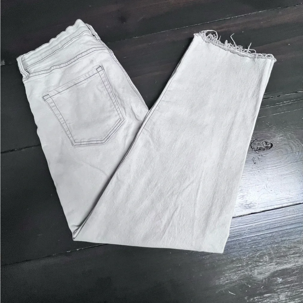 DKNY Women's High Rise Gray Jeans